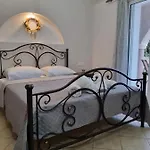 Marathon & Apartament *