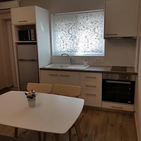 Marathon & Apartmán *