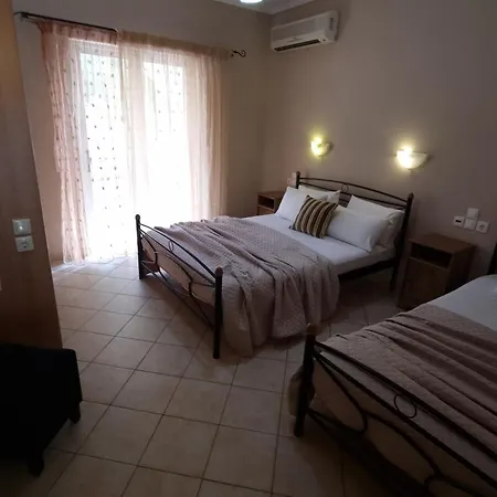 Daire Marathon & Keri